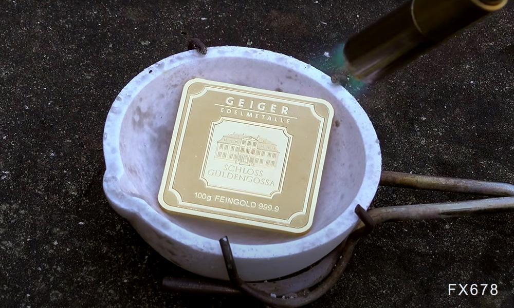 贵金属销售全线爆发:金银铂齐创纪录,免税属性助推投资热(图1) 贵金属销售全线爆发:金银铂齐创纪录,免税属性助推投资热(图1)