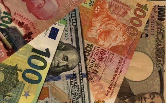 日债收益率“暴走”创27年新高，美债被“拖下水”？美元紧要关口前拉响警报(图1)